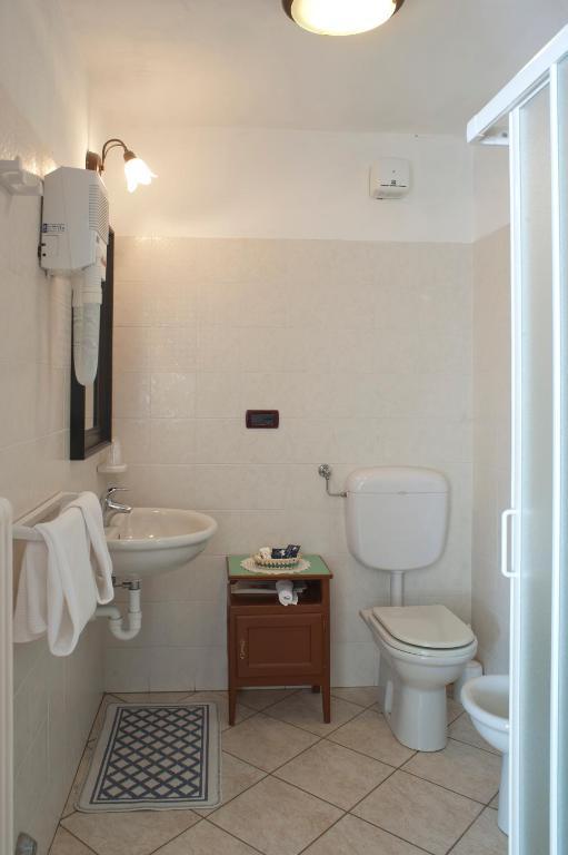 Albergo Castello Da Bonino Champorcher Oda fotoğraf